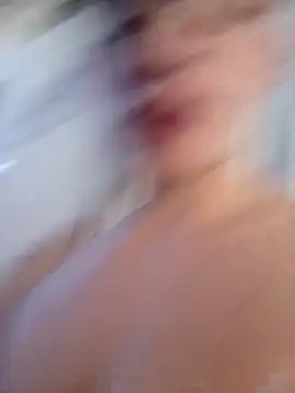 Snapshot of Dotadoo20cm chatting on November 10, 8:30 pm Dotadoo20cm online show from November 10, 8:30 pm