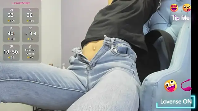  candy jade  online show from December 14, 11:59 am