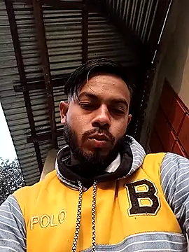 Snapshot of arafat_mia chatting on February 12, 1:33 am arafat mia online show from February 12, 1:33 am