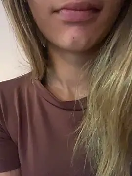 Carolinen online show from April 6, 5:14 pm