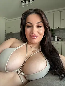 melissablack online show from May 6, 7:35 am