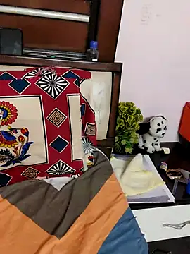 santurmom online show from February 22, 9:04 pm