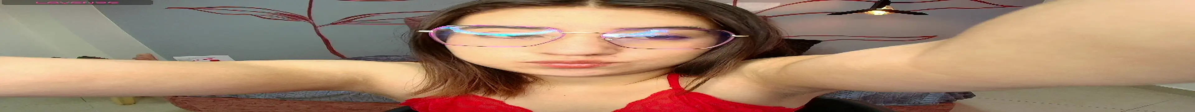 Snapshot of Aly_Cute_ chatting on March 3, 11:44 am Aly Cute online show from March 3, 11:44 am