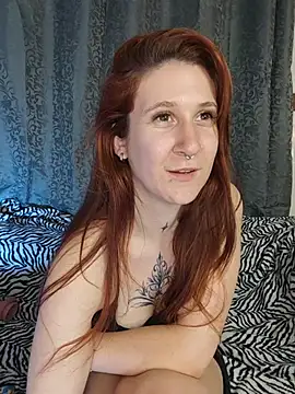 Snapshot of Khalee_si chatting on August 5, 9:50 pm Khalee si online show from August 5, 9:50 pm