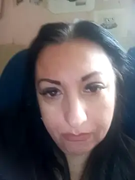 Snapshot of Veronica-Celie chatting on February 18, 10:00 am Veronica-Celie online show from February 18, 10:00 am