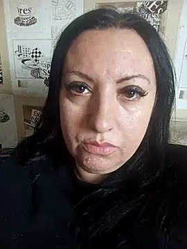 Snapshot of Veronica-Celie chatting on February 22, 10:36 am Veronica-Celie online show from February 22, 10:36 am