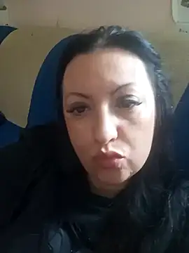 Snapshot of Veronica-Celie chatting on February 23, 11:18 am Veronica-Celie online show from February 23, 11:18 am