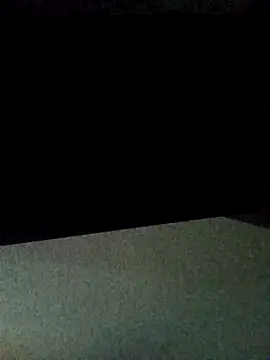 Snapshot of Veronica-Celie chatting on February 25, 5:06 am Veronica-Celie online show from February 25, 5:06 am