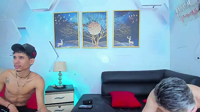 little alex01 online show from February 19, 2:35 pm