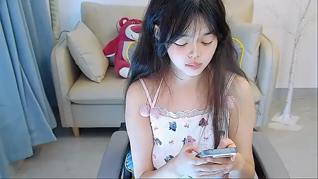 mango-a online show from December 29, 6:35 am