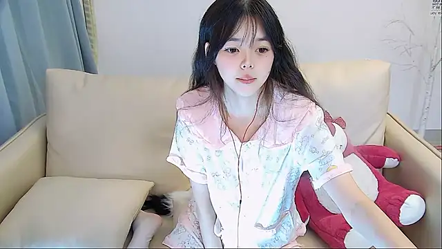 mango-a online show from January 10, 12:04 pm