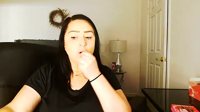 AlyssiaAmoreXO online show from June 17, 6:20 pm