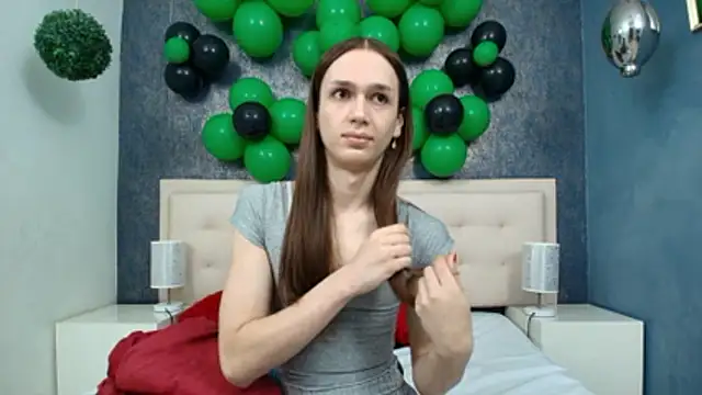 Celestial Queen  online show from March 17, 1:47 pm