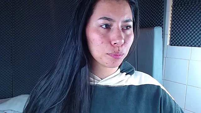  joy yva online show from December 5, 6:59 pm