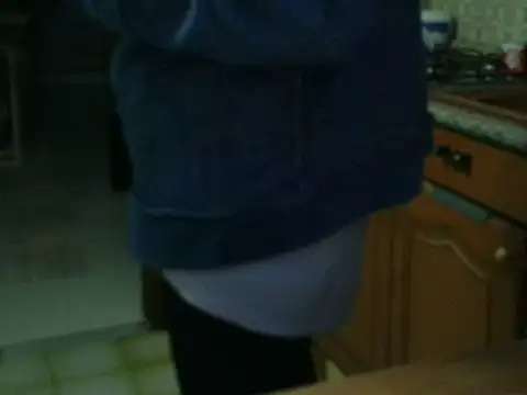 Snapshot of VeneRed chatting on October 18, 5:32 am VeneRed online show from October 18, 5:32 am