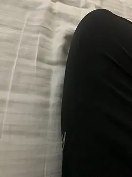 desiduzz21 online show from December 16, 7:32 pm