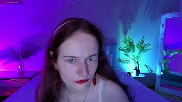Snapshot of L1ittle_kitty_ chatting on May 22, 5:25 am L1ittle kitty online show from May 22, 5:25 am
