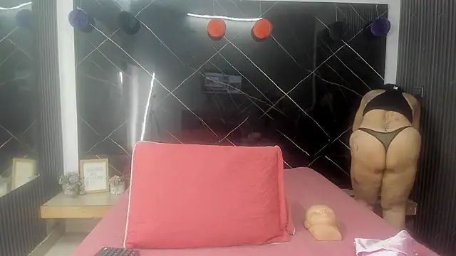 cloee-rabbyt online show from January 10, 11:23 am