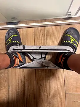 Lecatore80 online show from December 4, 4:48 pm