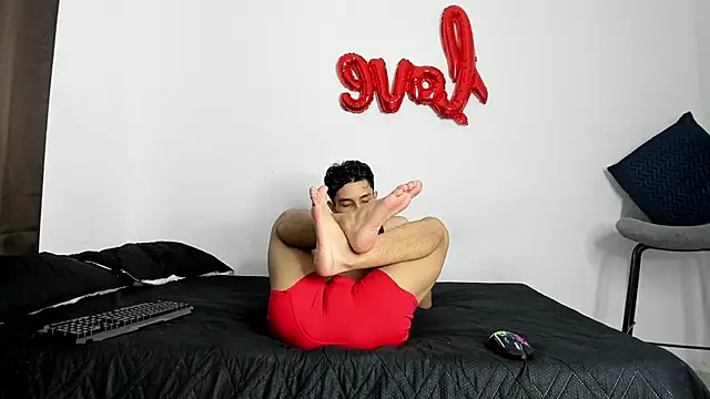 Snapshot of evanscollins chatting on September 11, 5:07 am evanscollins online show from September 11, 5:07 am