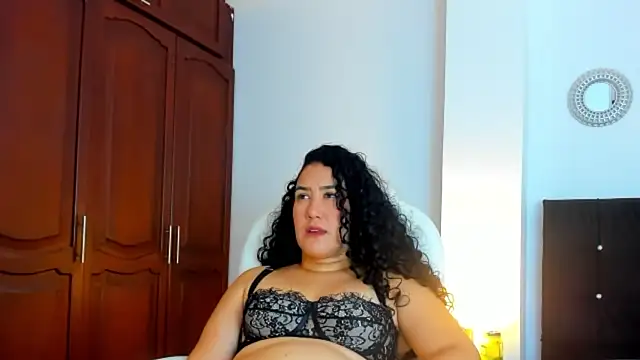 Snapshot of kathyajhonss chatting on July 30, 10:09 pm kathyajhonss online show from July 30, 10:09 pm