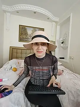 Snapshot of Iren chatting on April 20, 2:09 pm Iren online show from April 20, 2:09 pm