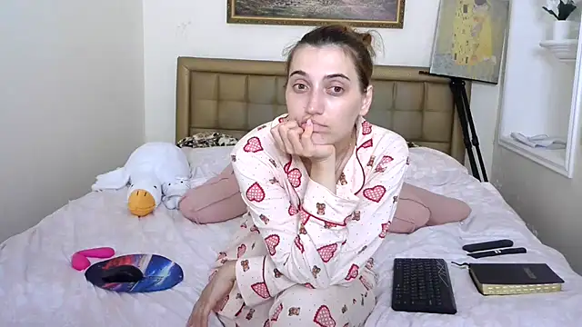 Snapshot of Iren chatting on July 1, 7:46 pm Iren online show from July 1, 7:46 pm