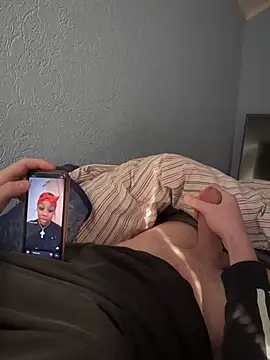 Snapshot of youssef00711 chatting on February 3, 2:34 pm youssef00711 online show from February 3, 2:34 pm