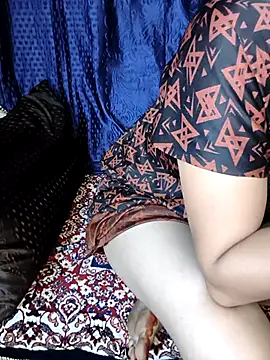 kaveerpooja947 online show from October 23, 5:12 pm