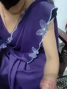 kaveerpooja947 online show from March 29, 5:46 pm