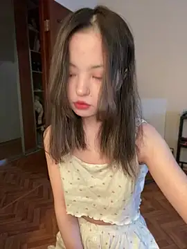 lalallalalaa- online show from February 18, 3:42 am