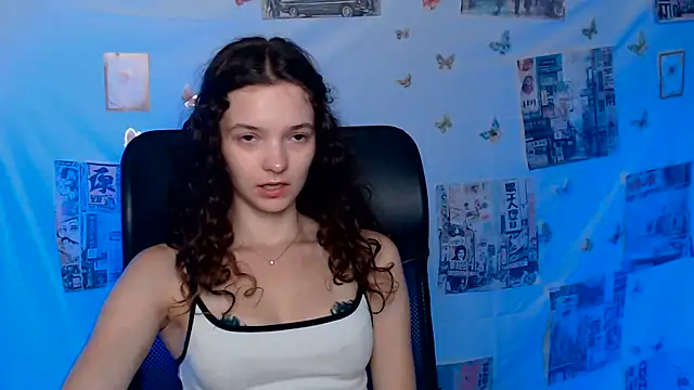 Snapshot of _SusieSu_ chatting on June 29, 6:30 am SusieSu online show from June 29, 6:30 am