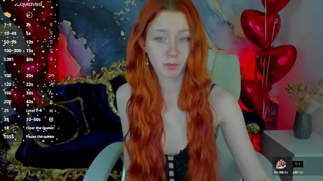 Snapshot of MagicLilu chatting on February 15, 8:33 pm MagicLilu online show from February 15, 8:33 pm