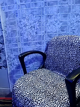 kindar-joy online show from December 19, 3:02 am