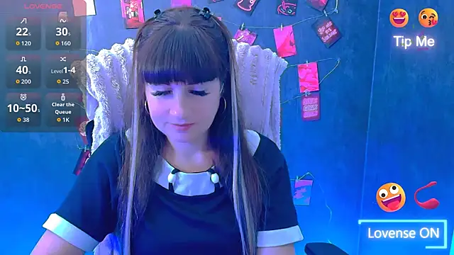 Snapshot of Violla_My chatting on July 20, 5:44 am Violla My online show from July 20, 5:44 am