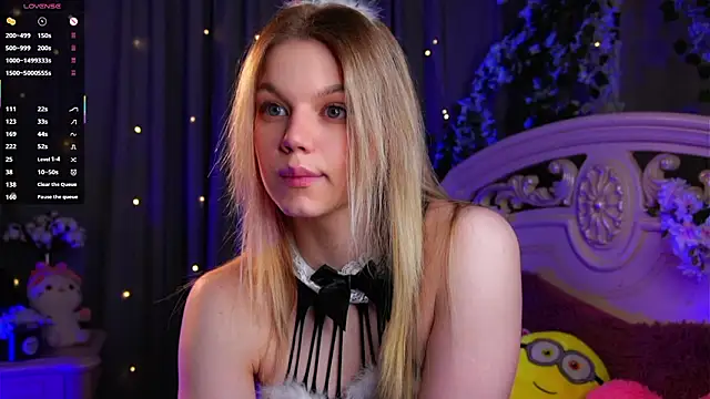 EdlinAlliston online show from March 1, 3:47 pm