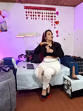 keila j online show from March 23, 10:52 am