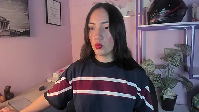 Scarlett  Fox   online show from April 6, 11:33 am