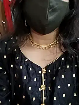 Anamika Kapoor online show from January 10, 1:10 am