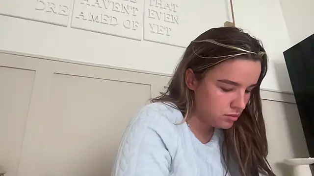 maisiesmithx online show from October 2, 4:36 pm