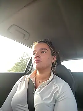 maisiesmithx online show from October 7, 3:53 pm