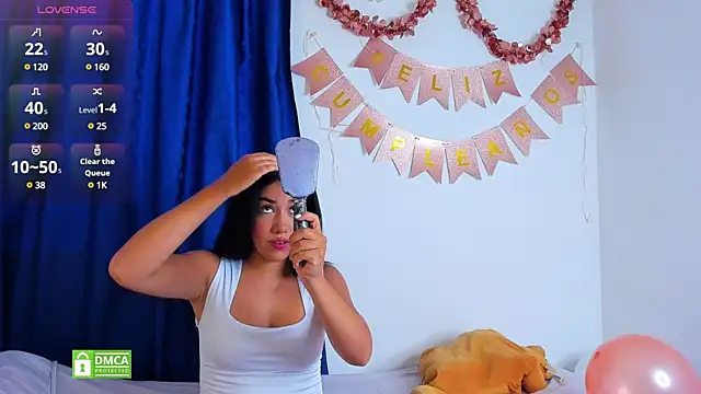 Scarlett 00  online show from December 17, 10:54 pm