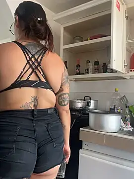 ValenG023 online show from March 21, 7:46 pm