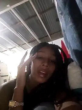 YayaHilton online show from March 9, 9:41 pm