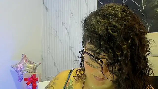 Snapshot of Reginavegaa chatting on May 26, 11:39 am Reginavegaa online show from May 26, 11:39 am