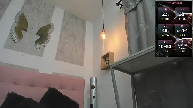Snapshot of zhamira_21 chatting on April 22, 10:00 pm zhamira 21 online show from April 22, 10:00 pm
