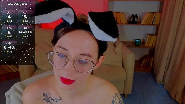 Snapshot of Dark_Lola_ chatting on March 4, 11:51 am Dark Lola online show from March 4, 11:51 am