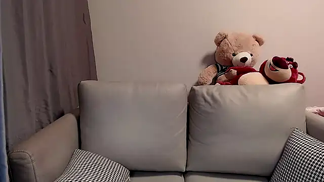 Snapshot of Little-sweet chatting on February 11, 12:48 pm Little-sweet online show from February 11, 12:48 pm