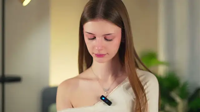 Snapshot of akumadadrive chatting on February 10, 2:26 am akumadadrive online show from February 10, 2:26 am