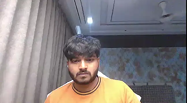 Snapshot of captainfucks chatting on December 8, 5:22 pm captainfucks online show from December 8, 5:22 pm